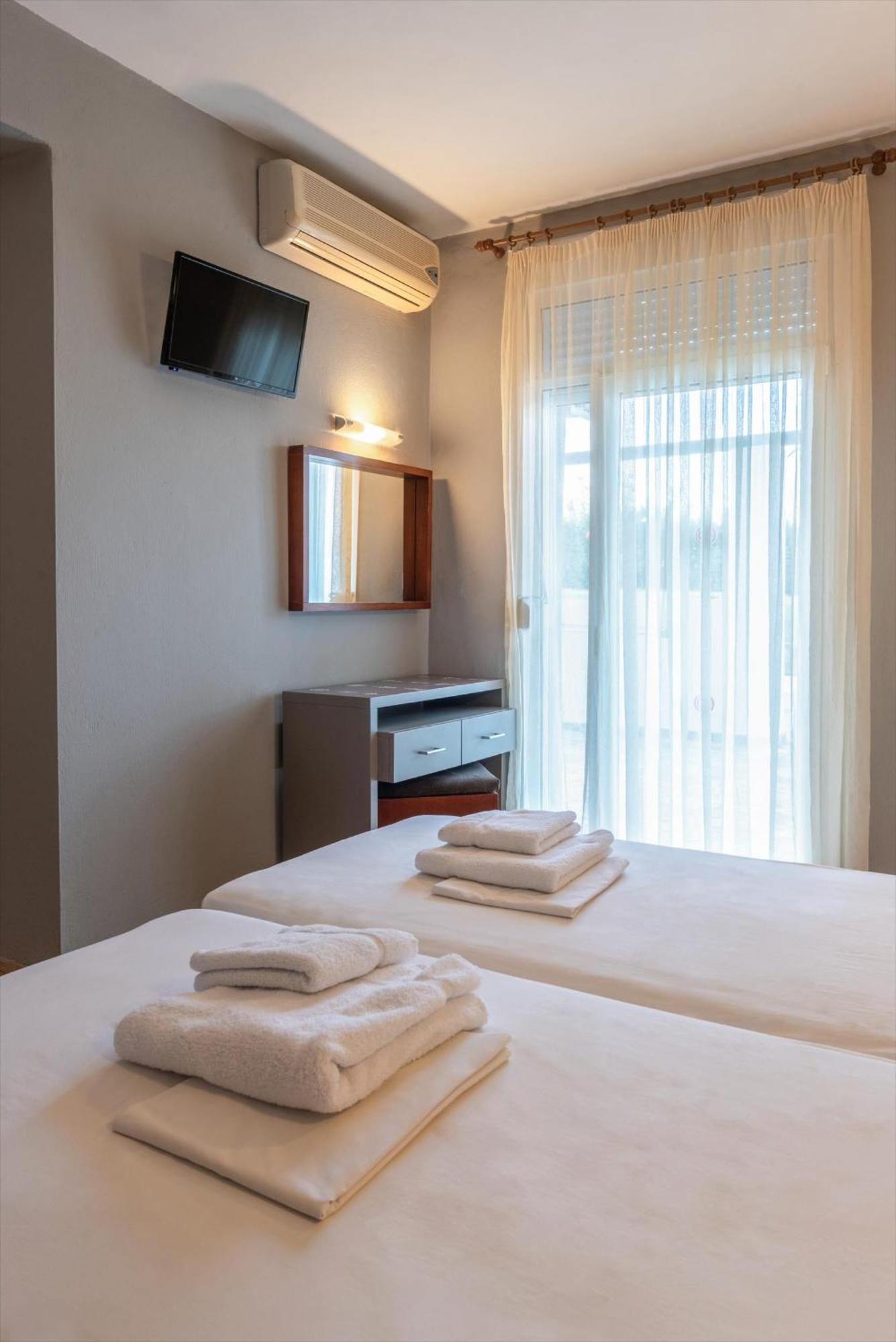 Ampelia Hotel Kassandra Hanioti Eksteriør bilde