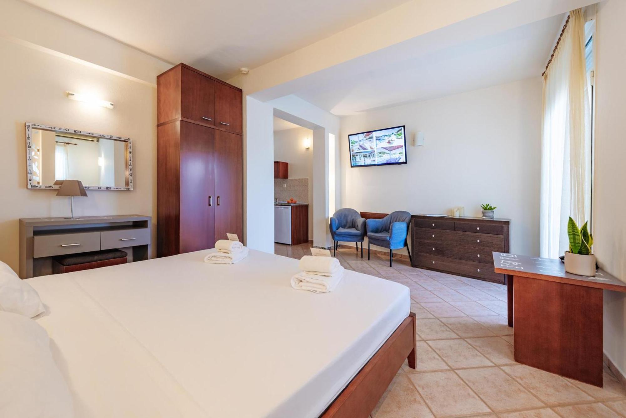Ampelia Hotel Kassandra Hanioti Eksteriør bilde